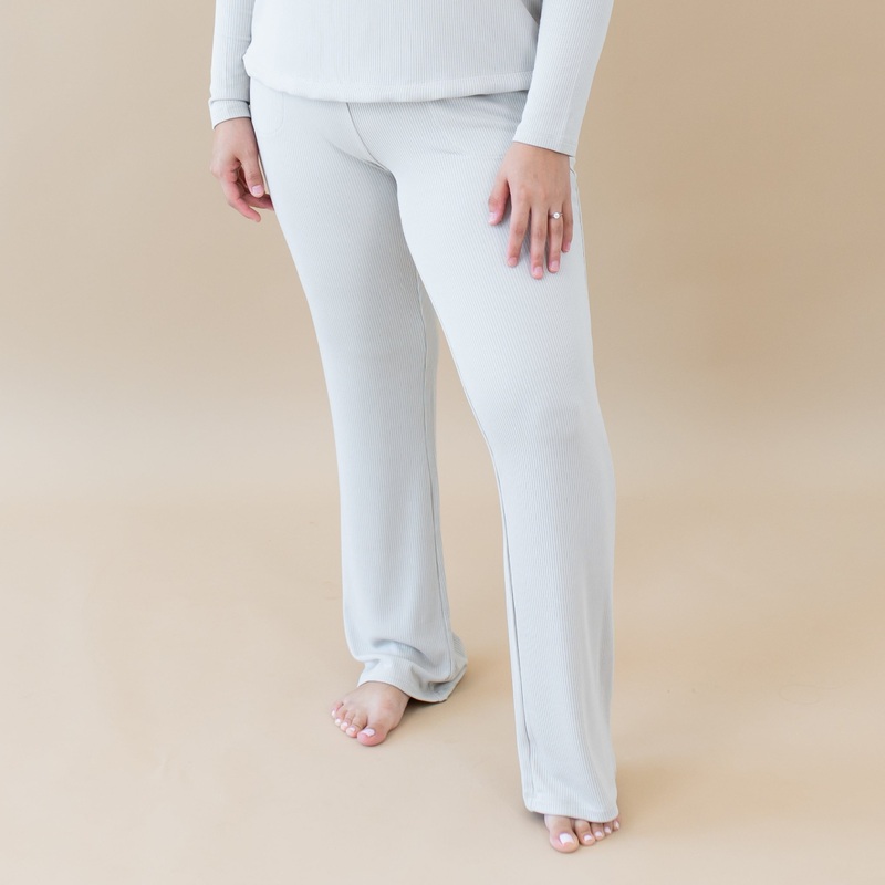Women’s Ribbed High Waisted Wide Leg Pant in Oat