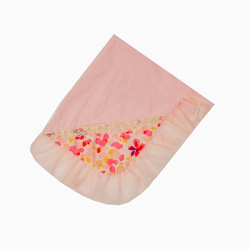 Peach Delight Floral Print Blanket