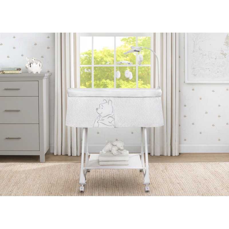 Winnie the Pooh Bassinet