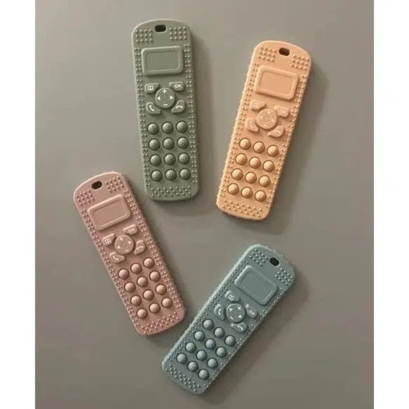 Three Hearts – Telephone Silicone Pop-It Teether