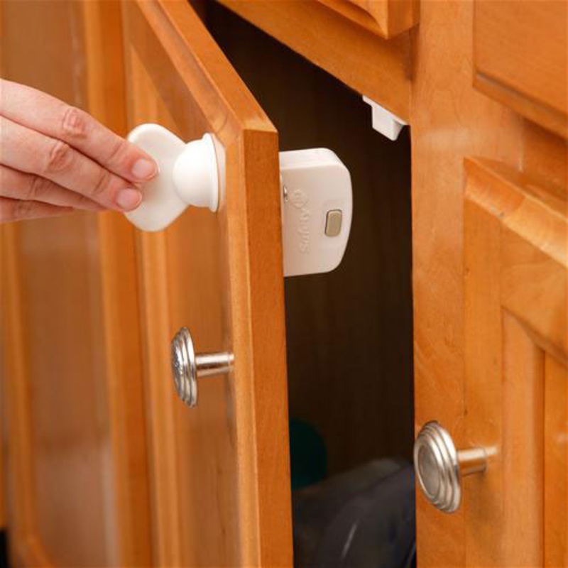 Safety 1st Magnetic Locking System 9-Piece Set
