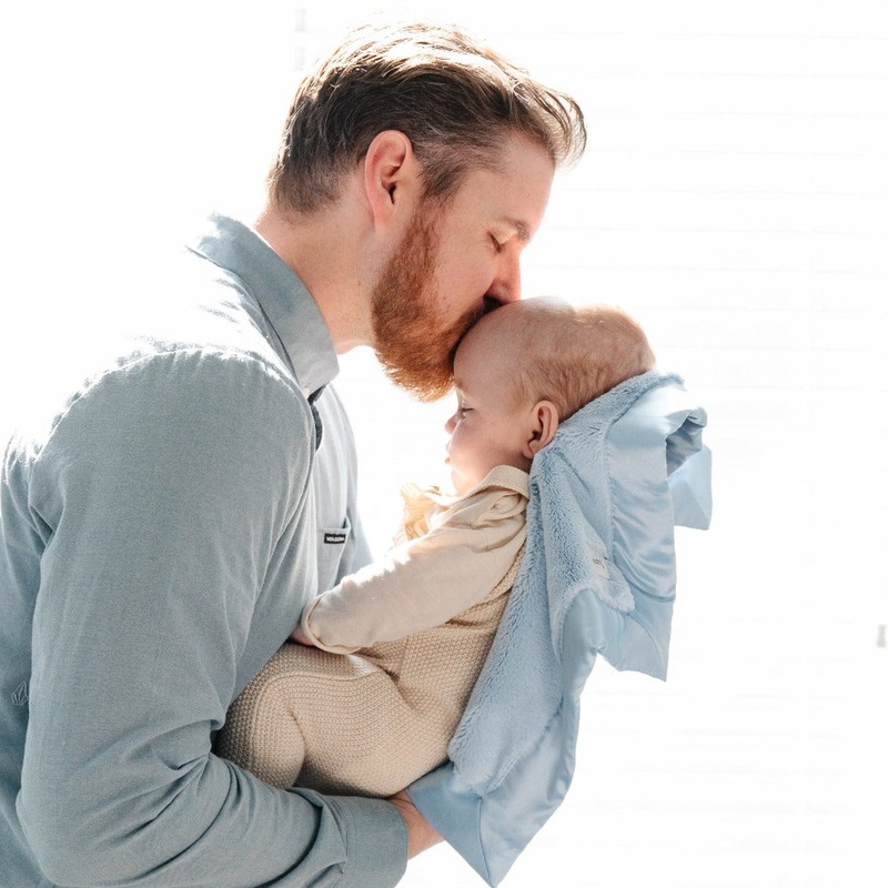 Saranoni Light Blue Lush Satin Border Mini Blanket