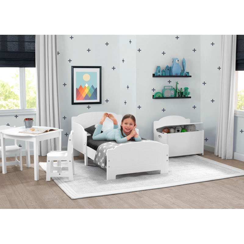 Newport Wood Toddler Bed