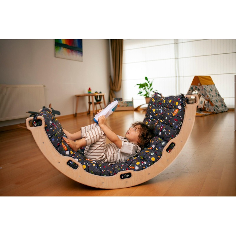 Climbing Arch Rocker With Space Cushion