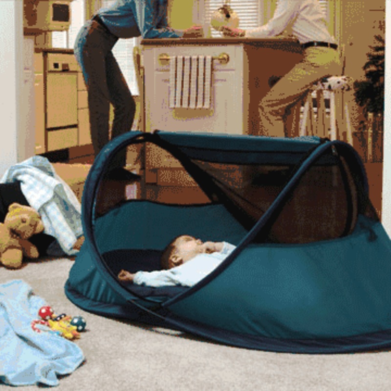 Kidco PeaPod Indoor/Outdoor Travel Bed in Teal
