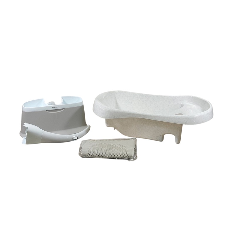 The First Years Rain Shower & Baby Spa Tub