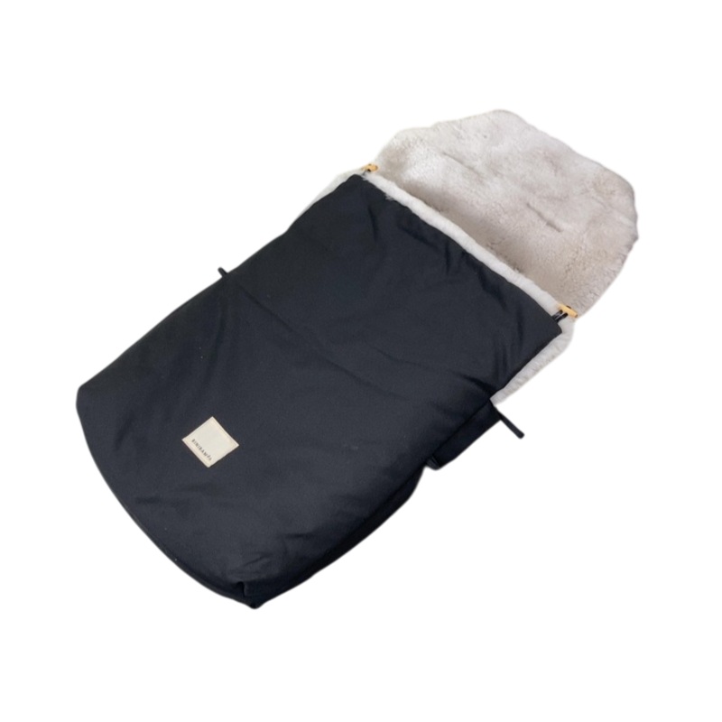Binibamba Puffmuff Footmuff, Moon