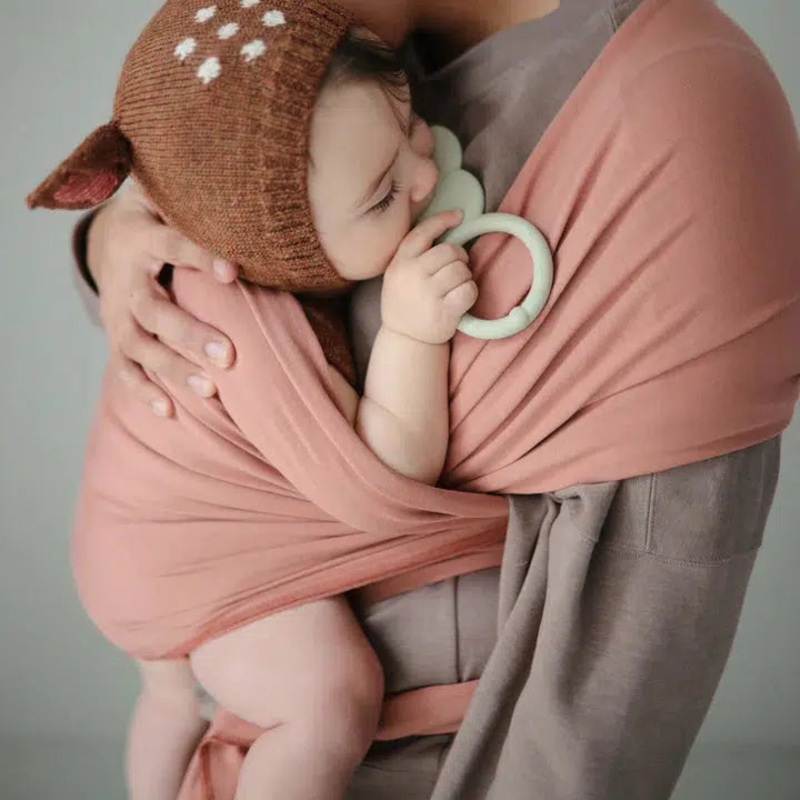 Mushie – Organic Cotton Baby Wrap – Cedar