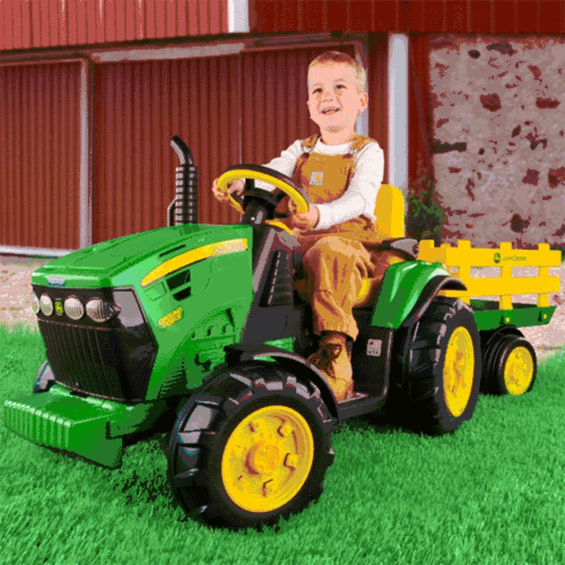 Peg Perego John Deere Ground Force Tractor with Trailer