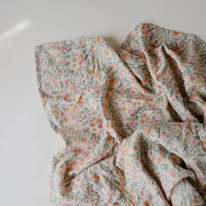 Mushie – Organic Cotton Muslin Swaddle Blanket – Pastel Blooms
