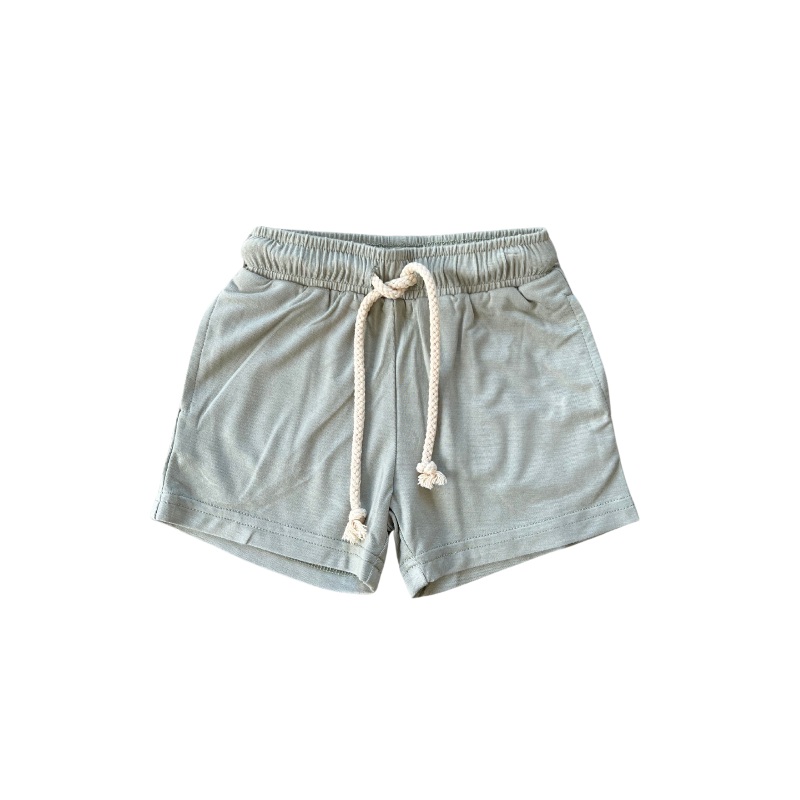 Everyday Shorts – Seagrass