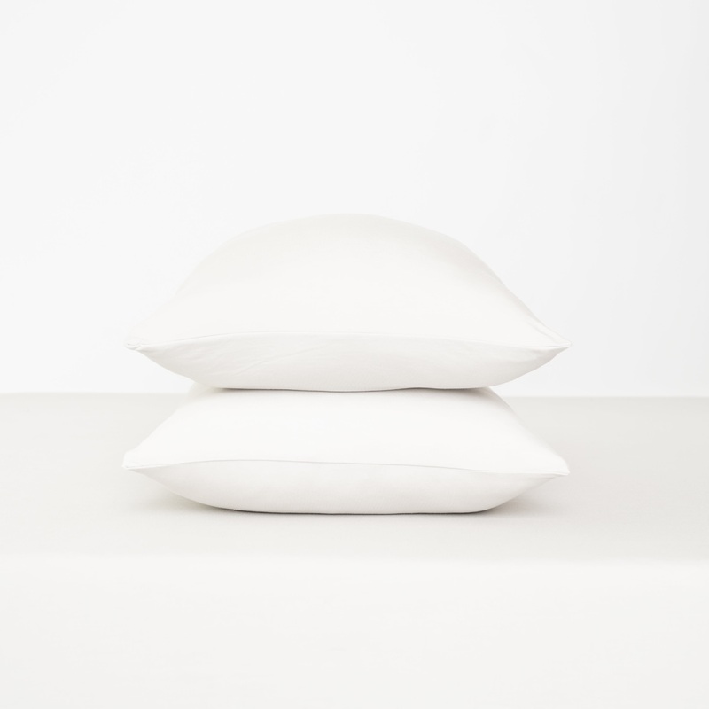 Fitted Sheet with Pillowcases in Cloud