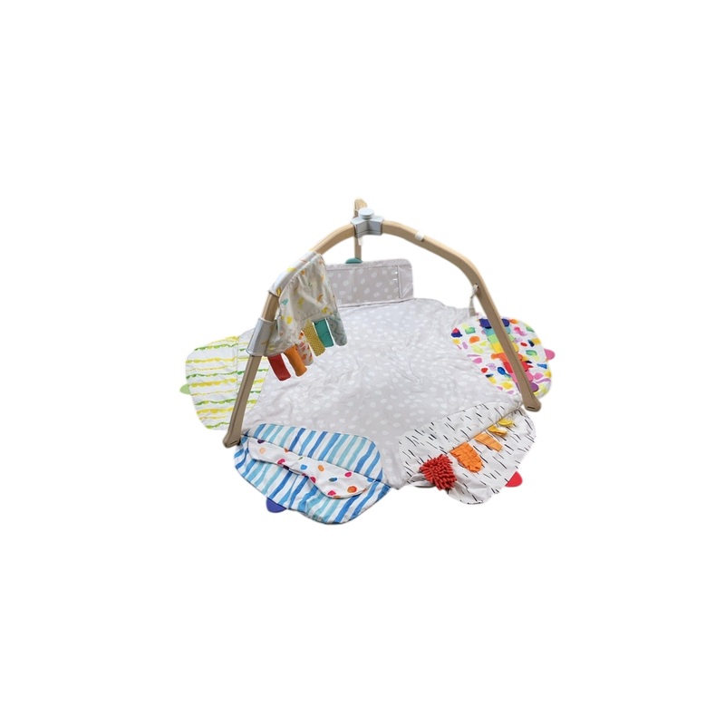 Lovevery The Play Gym with Play Strands
