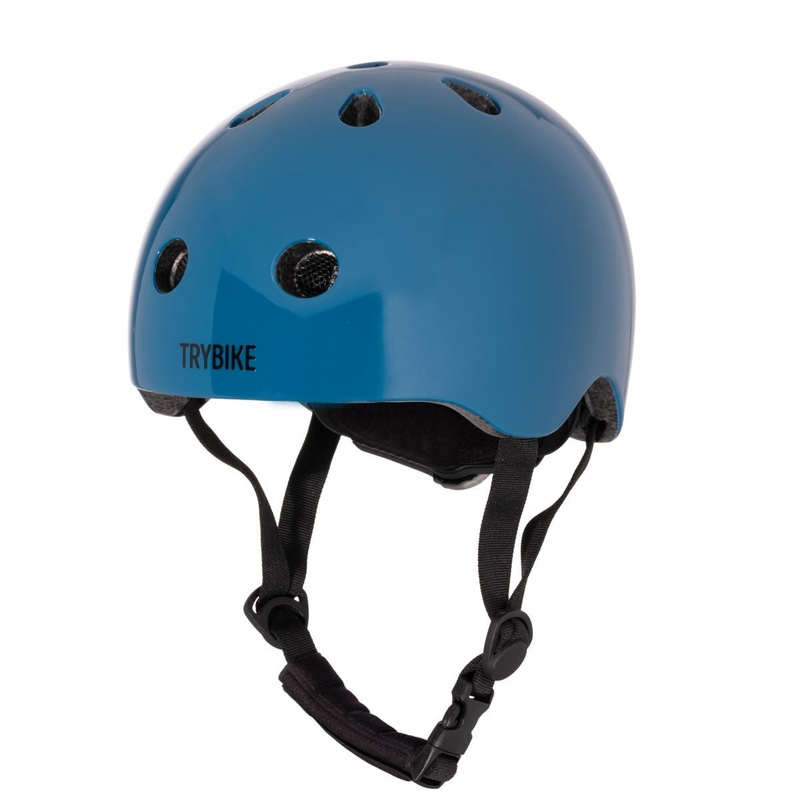 CoConuts – Blue Helmet
