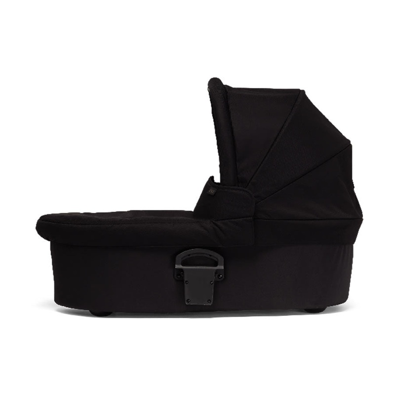 Mamas & Papas Sola 2 Carrycot – Black Jacquard