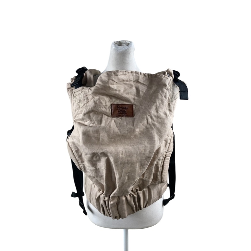 Beluga Baby The Buckle Carrier, Sand