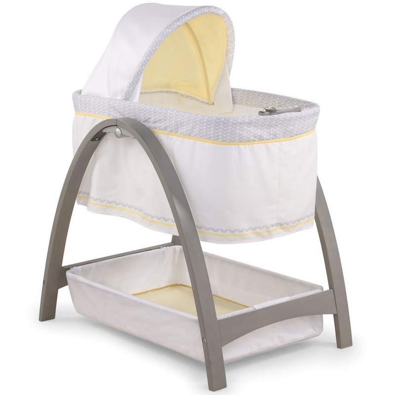 Summer Infant Bentwood Motion Bassinet – Chevron Leaf