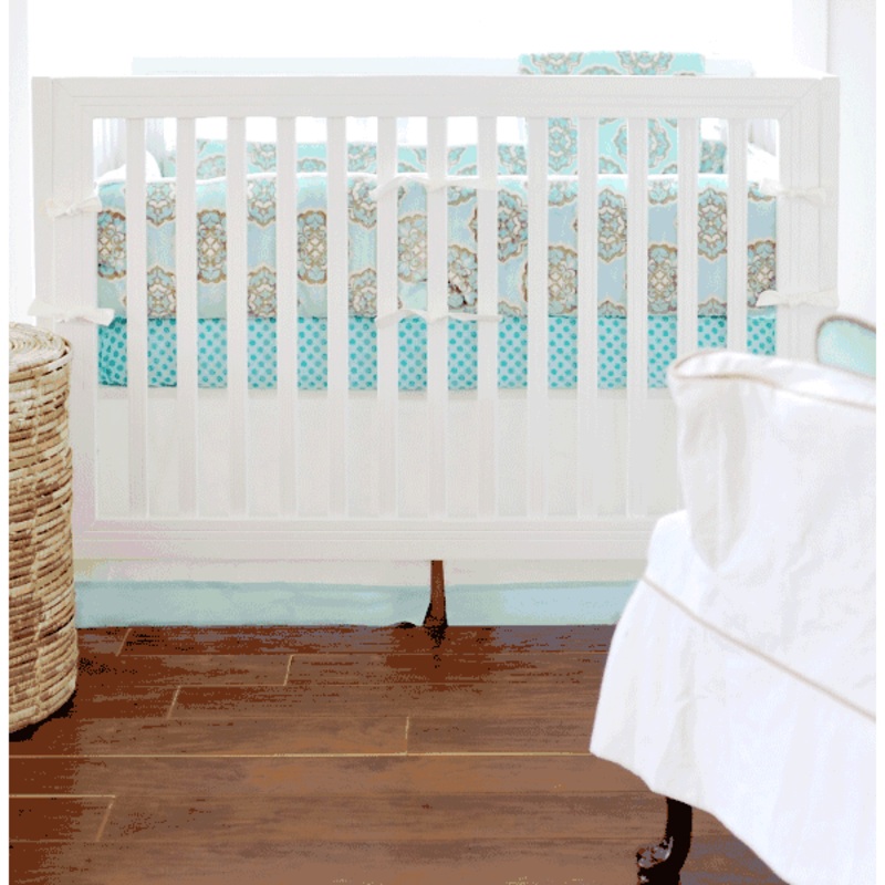 New Arrivals Ocean Avenue 4 Piece Crib Bedding Set
