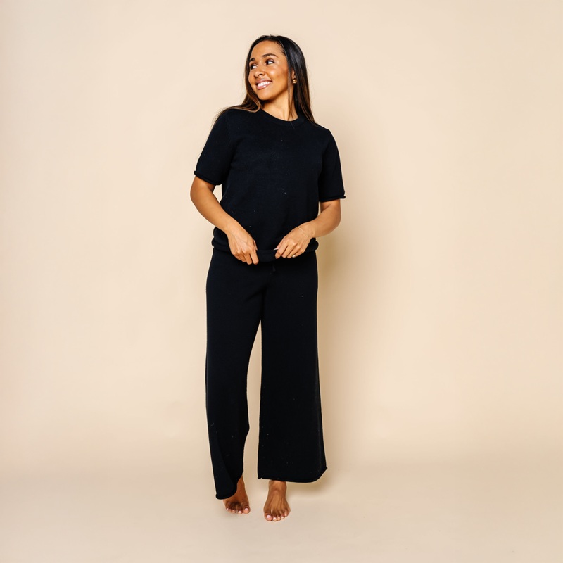 Knit Women’s Short Sleeve Tee