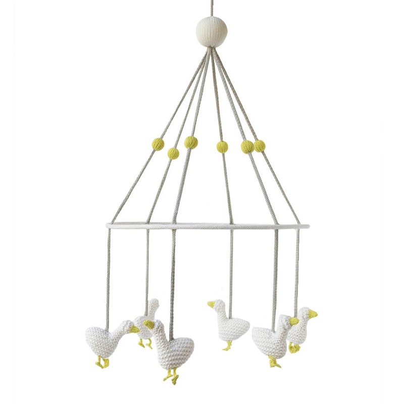Knitted Geese White Mobile
