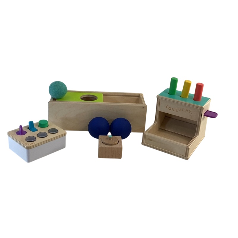 Lovevery The Thinker Play Kit