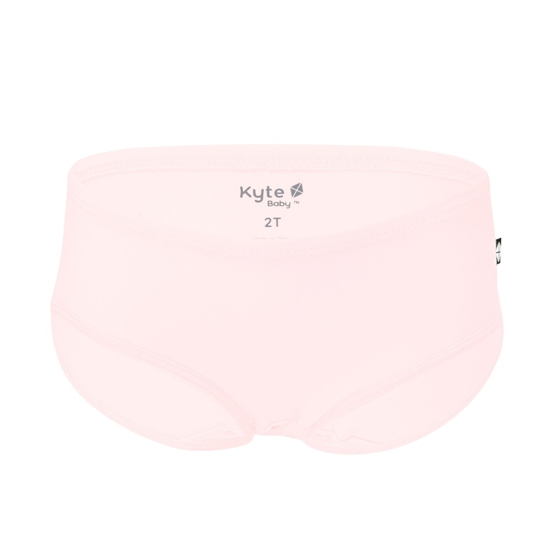 Undies in Sakura