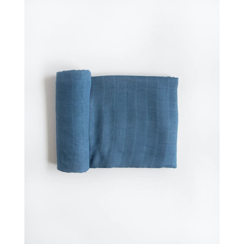 Little Unicorn Deluxe Muslin Single Swaddle – Blue Dusk
