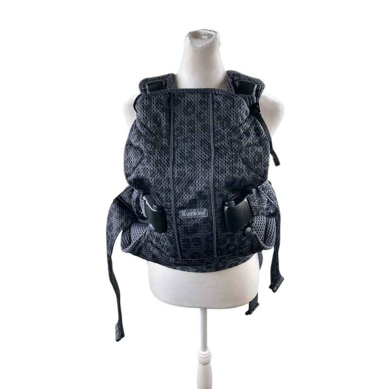 BabyBjorn Baby Carrier One Air 3D Mesh, Anthracite/Leopard