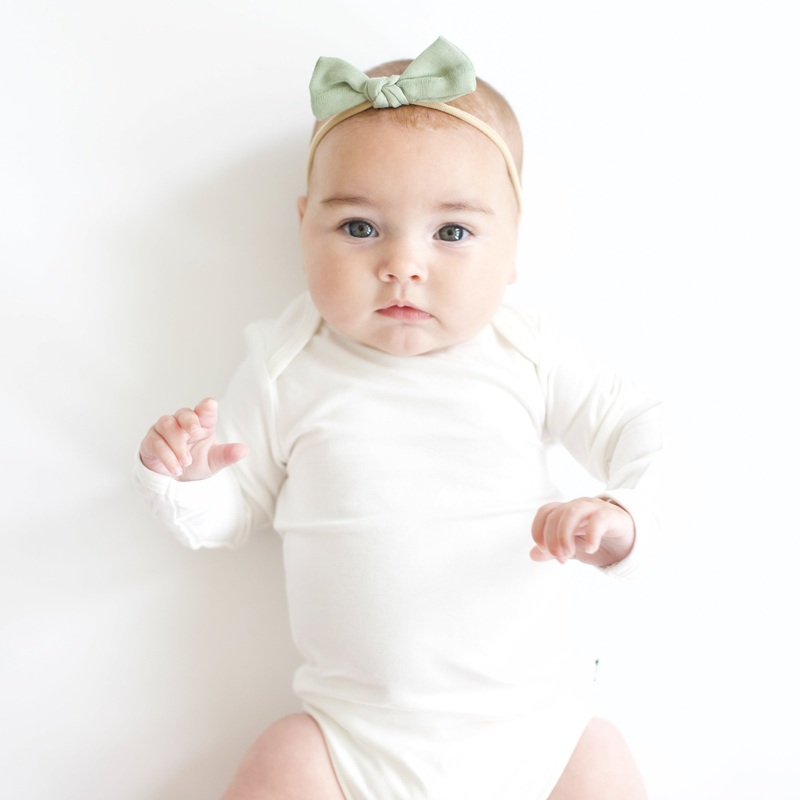 Bamboo Muslin Tiny Bow in Jojoba