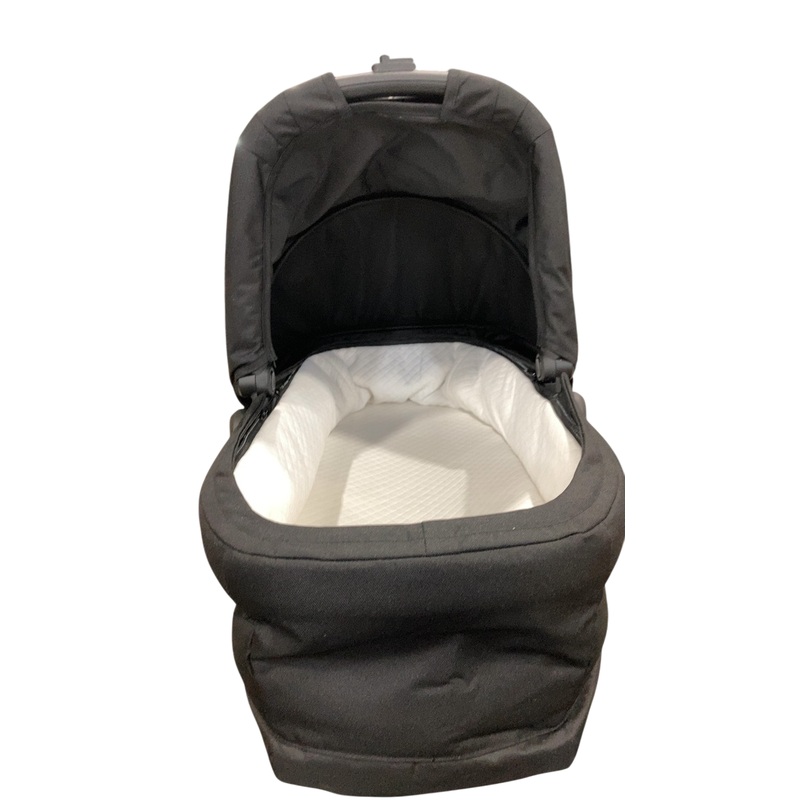 Thule Sleek Bassinet, Midnight Black