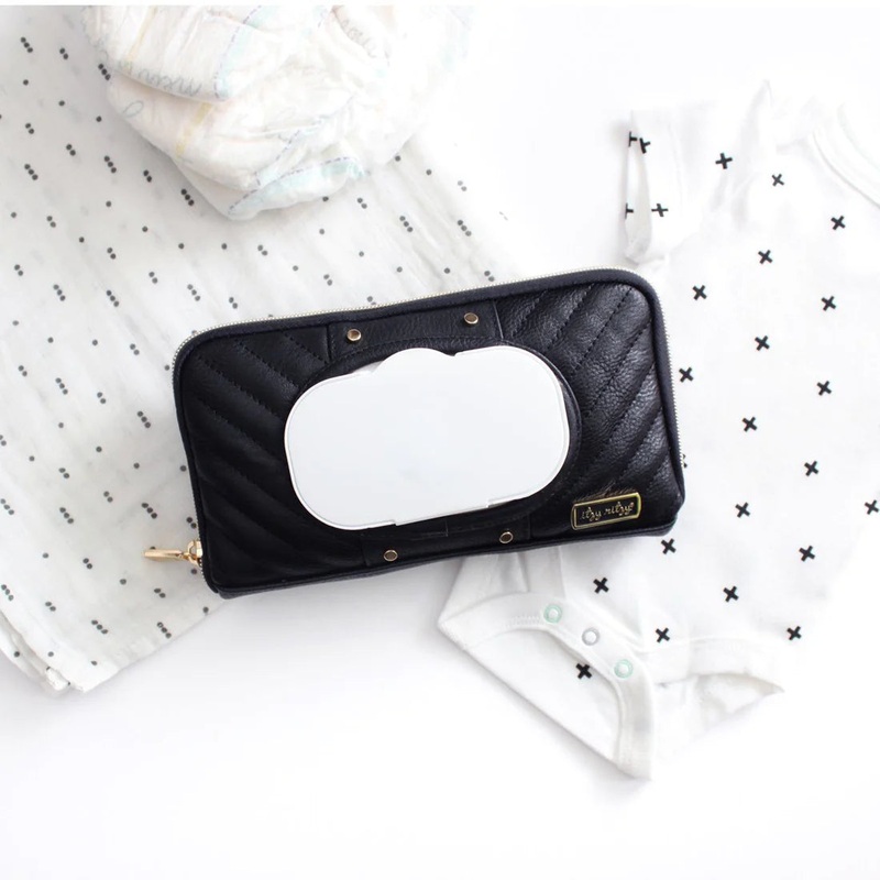 Itzy Ritzy | Baby Wipes Case Jetsetter Black