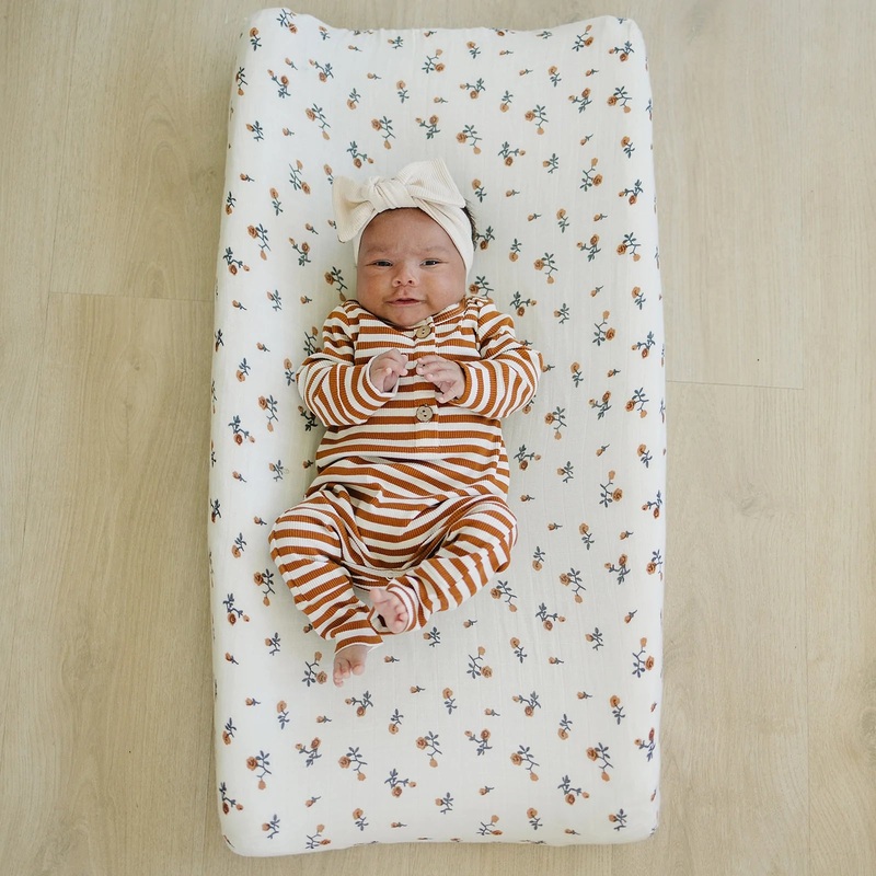Mebie Baby | Change Pad Cover Cream Floral