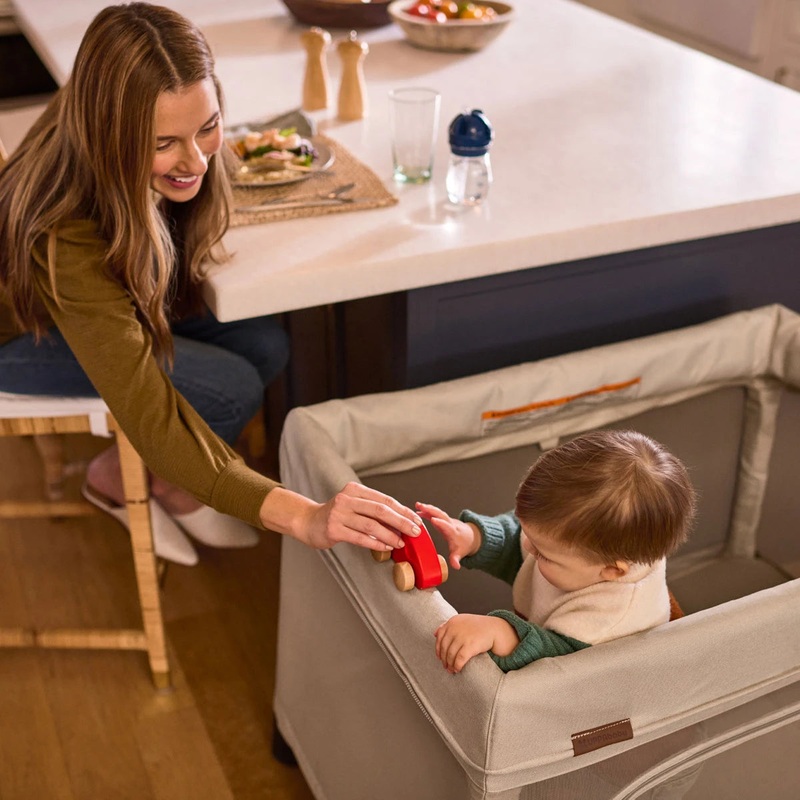 UPPAbaby | Remi Playard Charlie