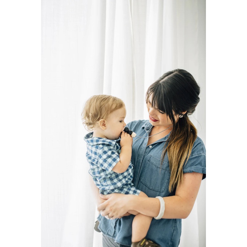 Chewable Charm | The Jameson Teething Necklace Black