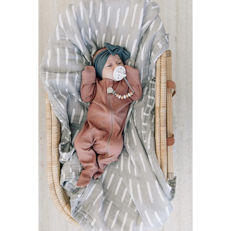 Mebie Baby | Organic Cotton Ribbed Zippered Sleeper NB Dusty Rose